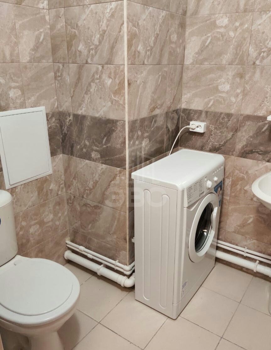 однокомнатная квартира в Санкт-Петербурге по адресу: Головнина б-р., 10, к 1