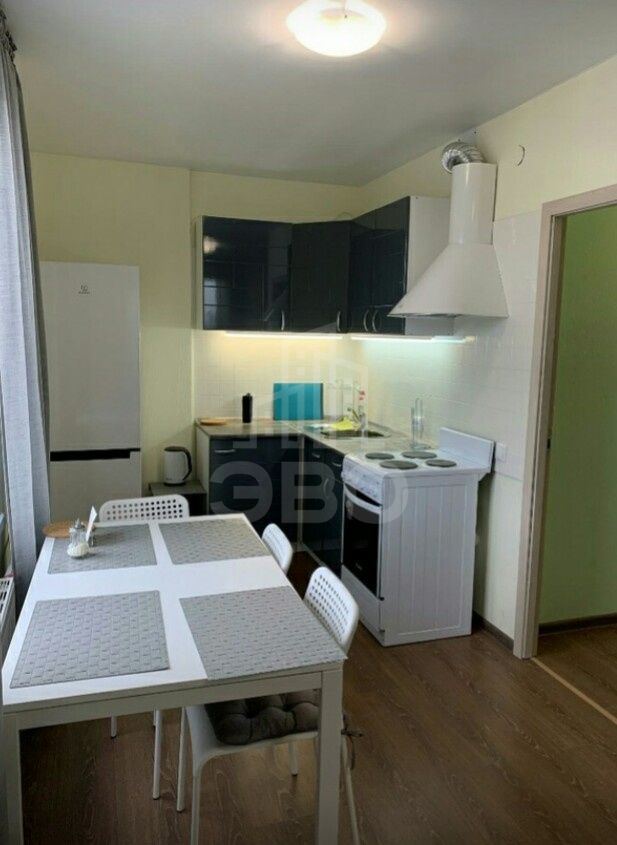 трехкомнатная квартира в Санкт-Петербурге по адресу: Головнина б-р., 10, к 1