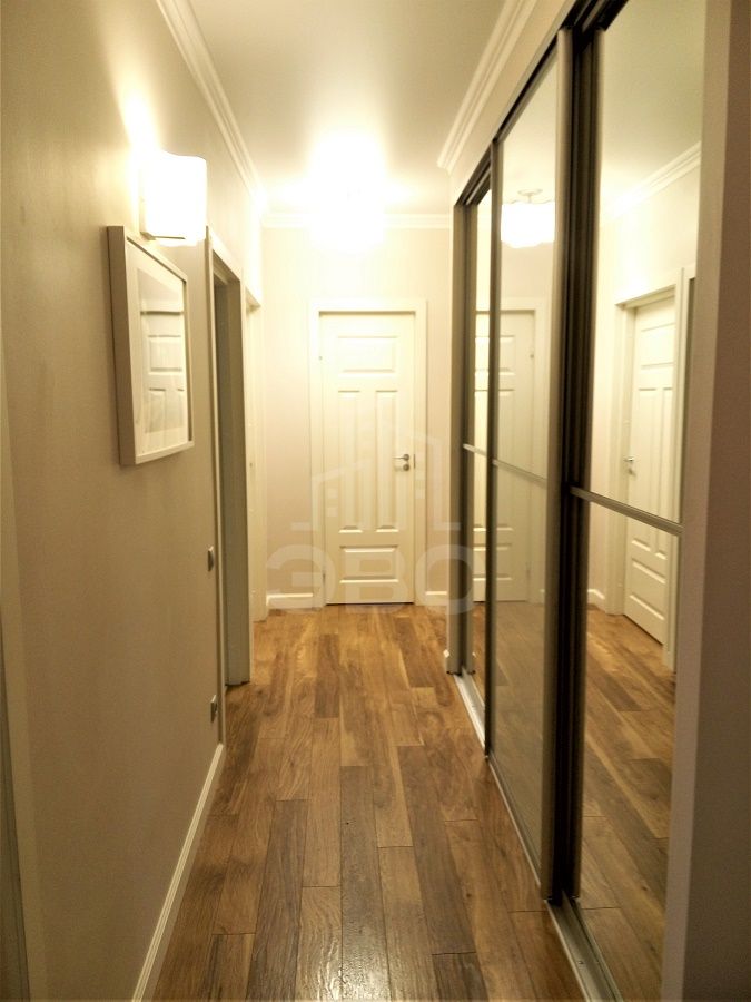 трехкомнатная квартира в Санкт-Петербурге по адресу: Ленинский проспект, 149, к 1