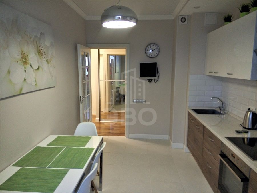 трехкомнатная квартира в Санкт-Петербурге по адресу: Ленинский проспект, 149, к 1