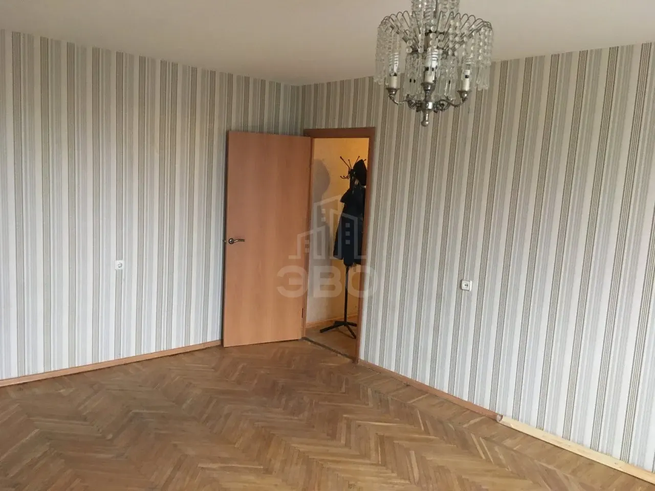 трехкомнатная квартира в Санкт-Петербурге по адресу: Энергетиков проспект, 42