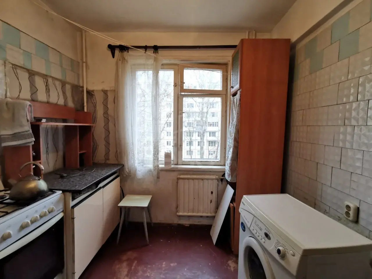 трехкомнатная квартира в Санкт-Петербурге по адресу: Энергетиков проспект, 52