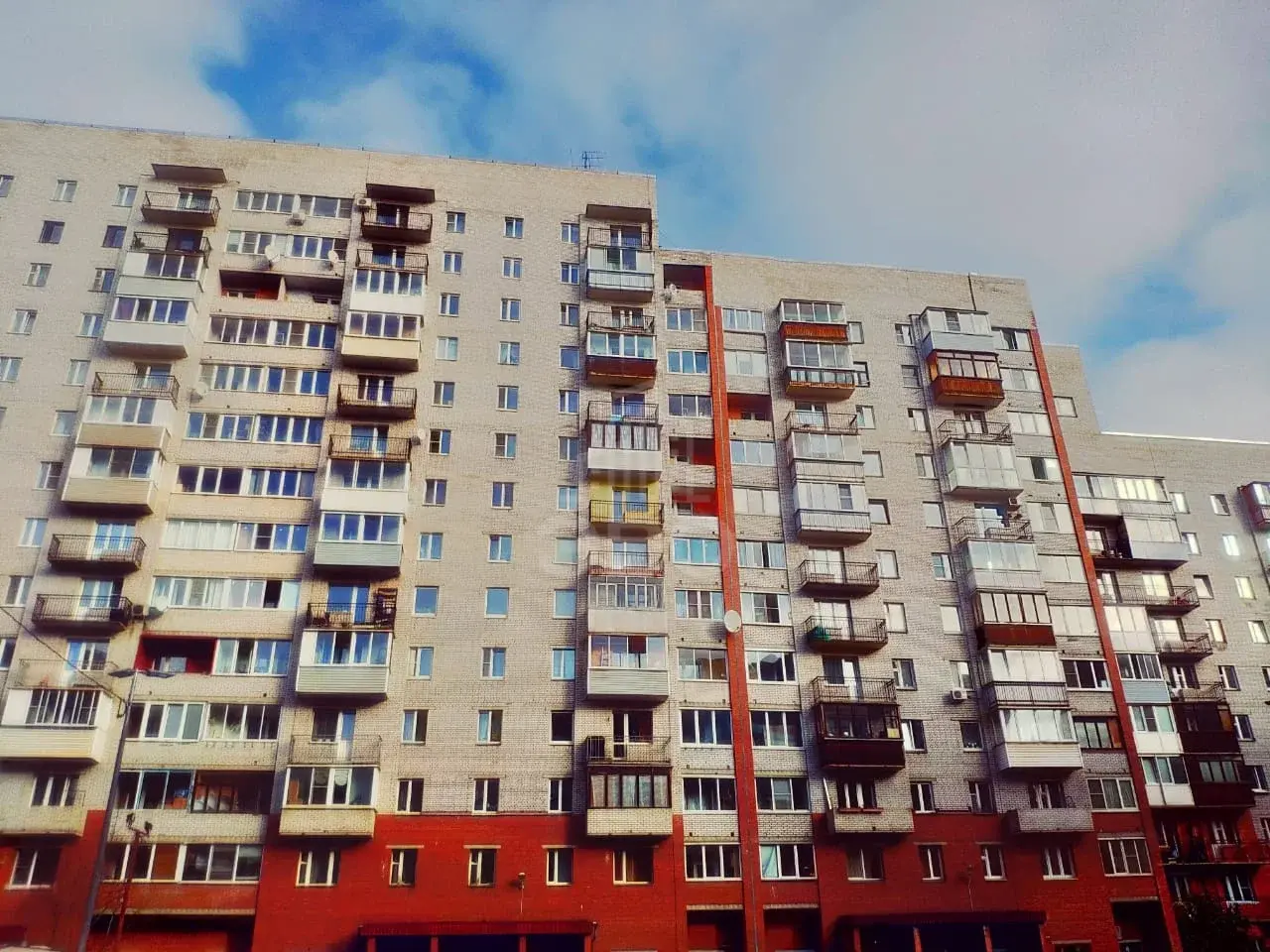 однокомнатная квартира в Санкт-Петербурге по адресу: Авиаконструкторов проспект, 38, к 1