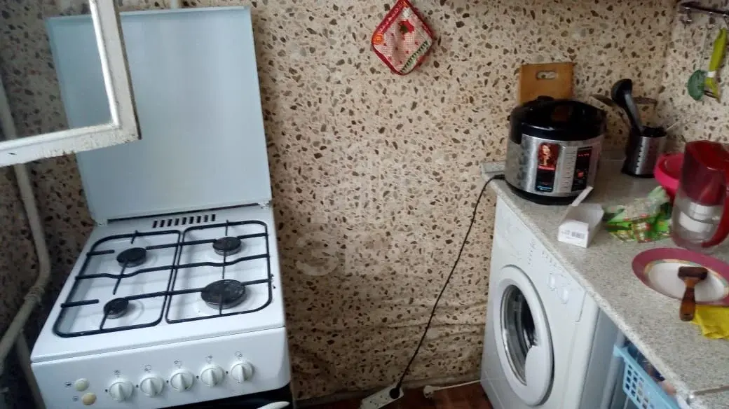 комната в Санкт-Петербурге по адресу: Партизана Германа ул., 24