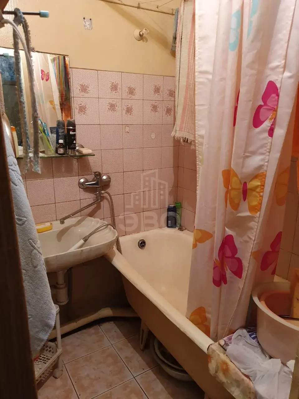 комната в Санкт-Петербурге по адресу: Ярослава Гашека ул., 4, к 1