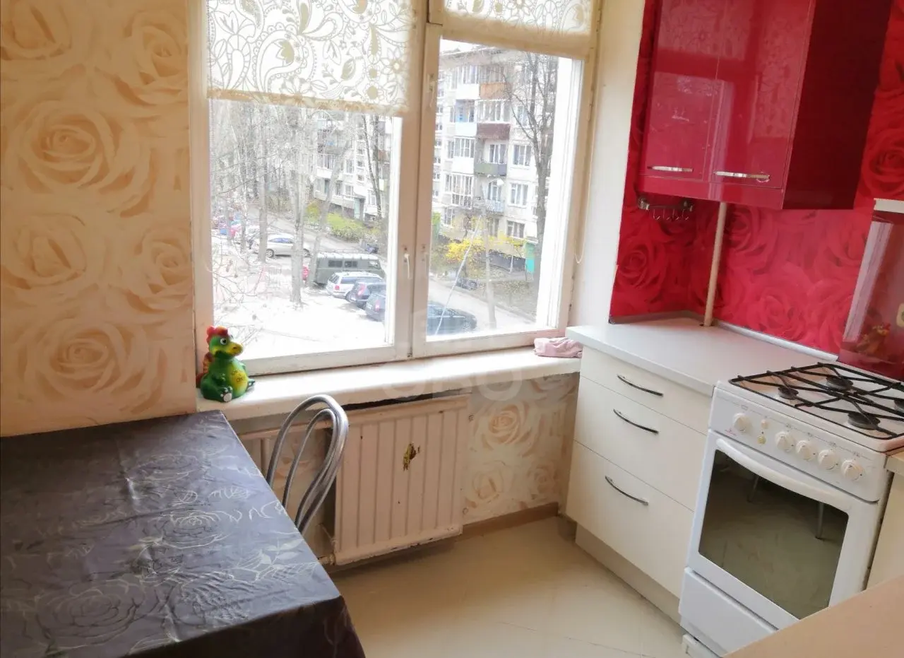 двухкомнатная квартира в Санкт-Петербурге по адресу: Софийская ул., 37, к 5