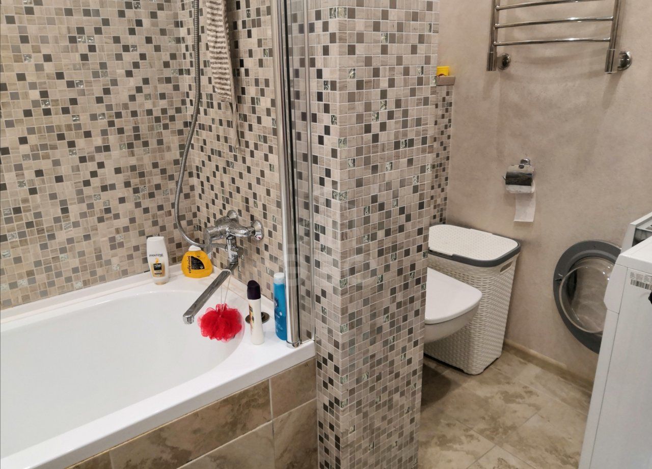 двухкомнатная квартира в Санкт-Петербурге по адресу: Репищева ул., 10, к 1