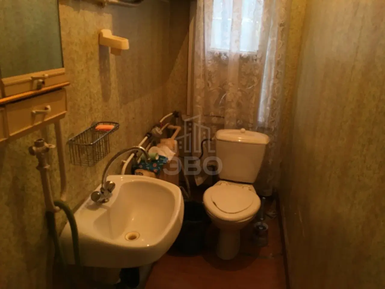 двухкомнатная квартира в Санкт-Петербурге по адресу: Цветочная ул., 23