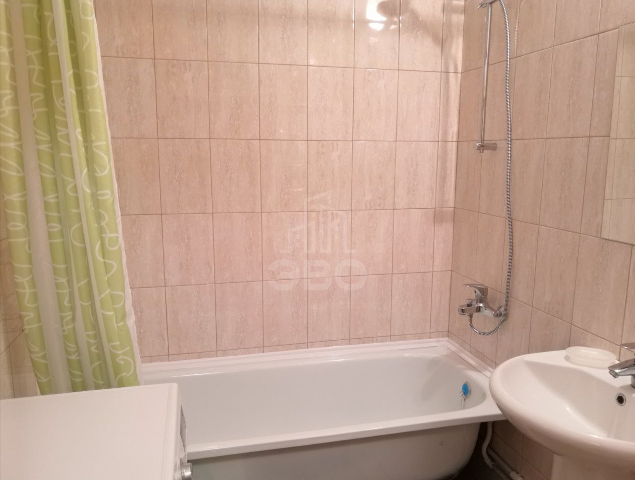 однокомнатная квартира в Санкт-Петербурге по адресу: Кушелевская дор., 3, к 2