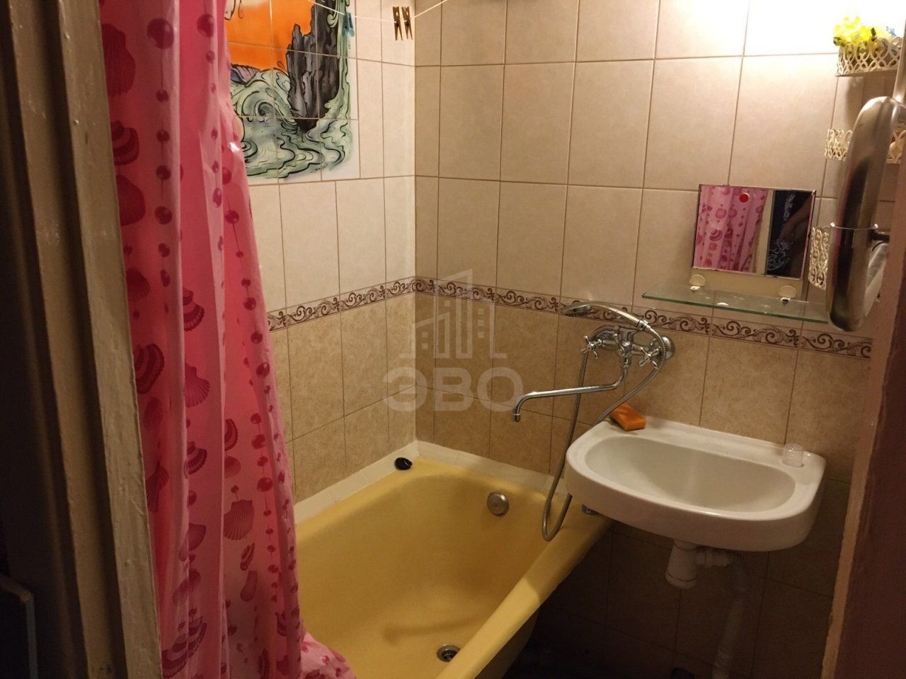 двухкомнатная квартира в Санкт-Петербурге по адресу: Славы проспект, 30, к 3