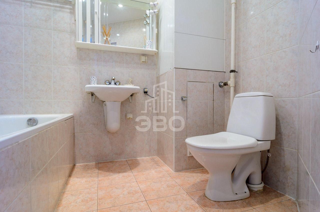 двухкомнатная квартира в Санкт-Петербурге по адресу: Среднегаванский проспект, 1