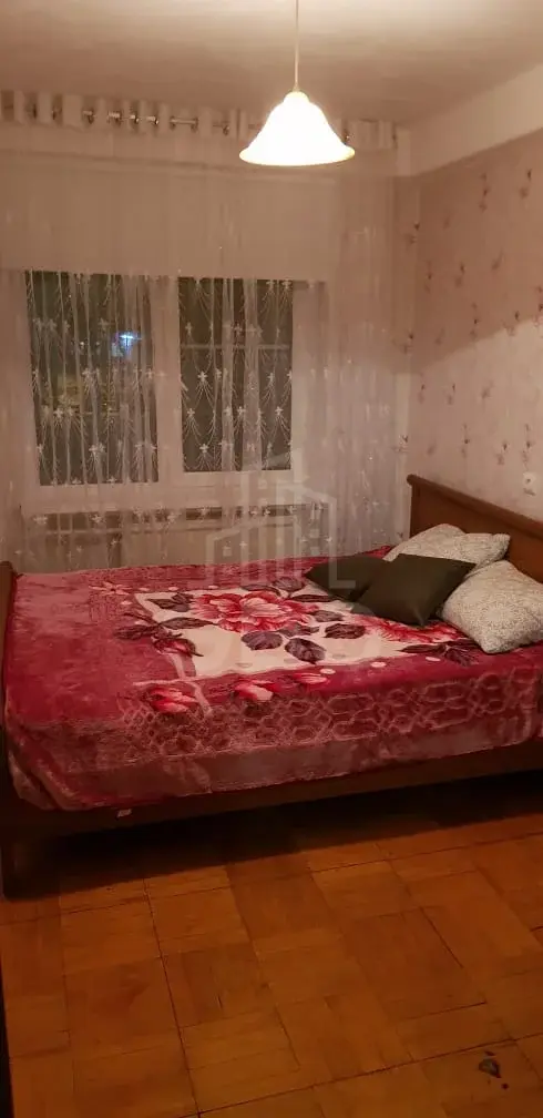 трехкомнатная квартира в Санкт-Петербурге по адресу: Есенина ул., 26, к 1