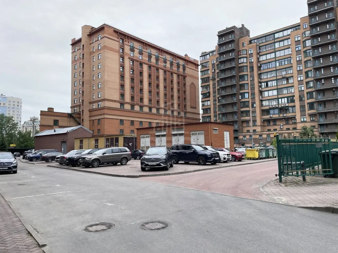 однокомнатная квартира в Санкт-Петербурге по адресу: Наличная ул., 26, к 3