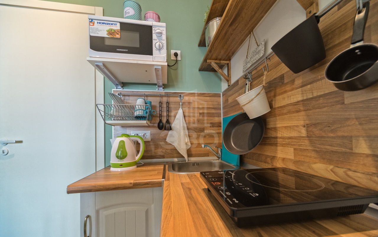 однокомнатная квартира в Санкт-Петербурге по адресу: Кременчугская ул., 17, к 3