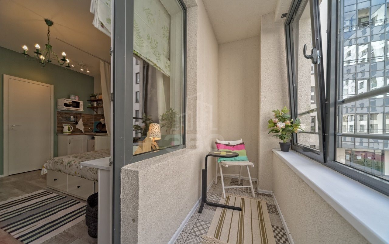 однокомнатная квартира в Санкт-Петербурге по адресу: Кременчугская ул., 17, к 3