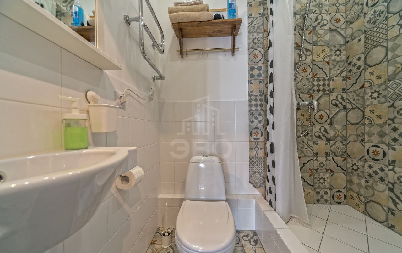 однокомнатная квартира в Санкт-Петербурге по адресу: Кременчугская ул., 17, к 3