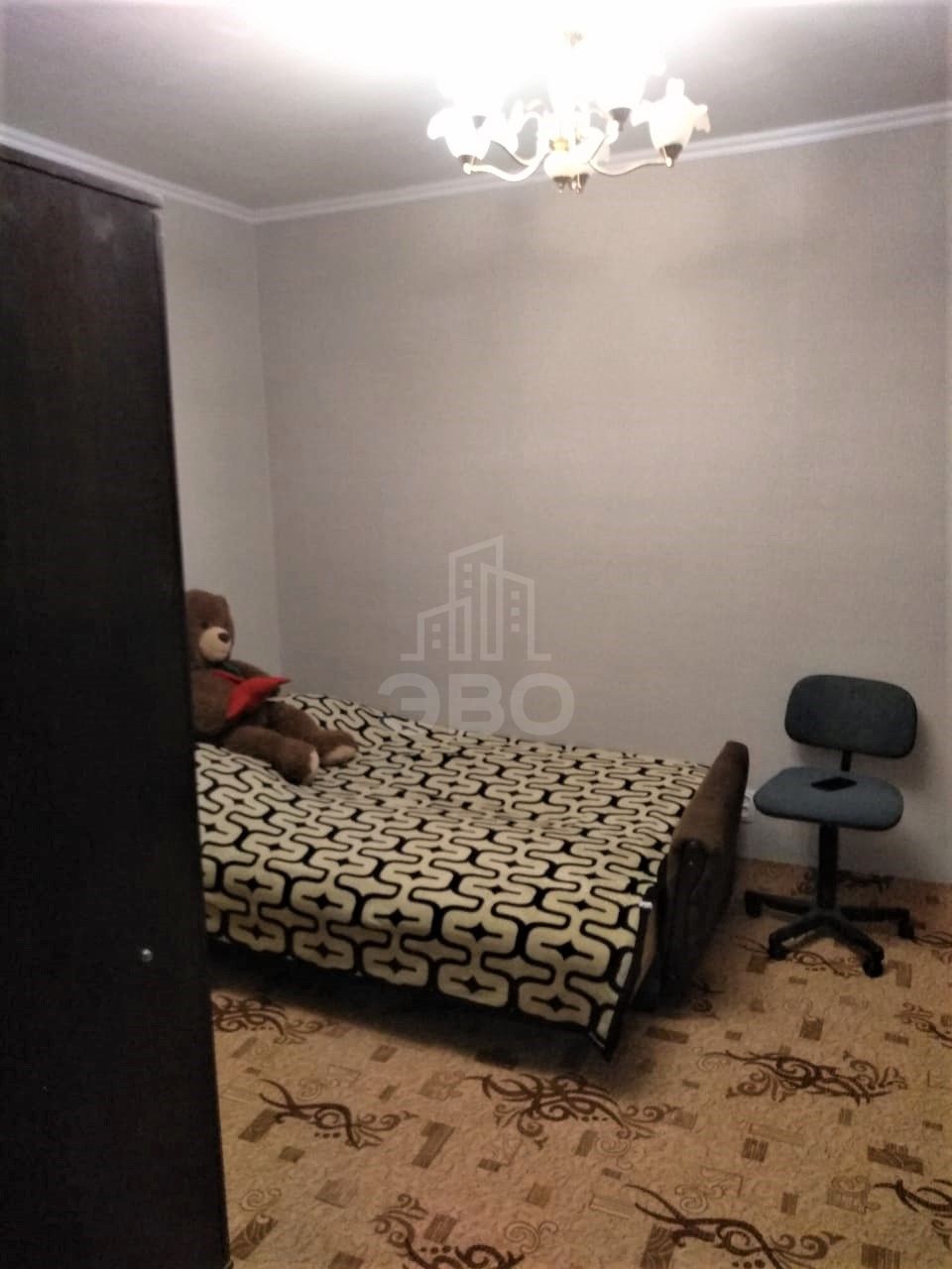 комната в Санкт-Петербурге по адресу: Художников проспект, 14