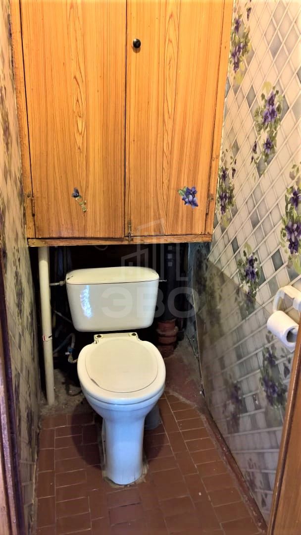 комната в Санкт-Петербурге по адресу: Художников проспект, 14