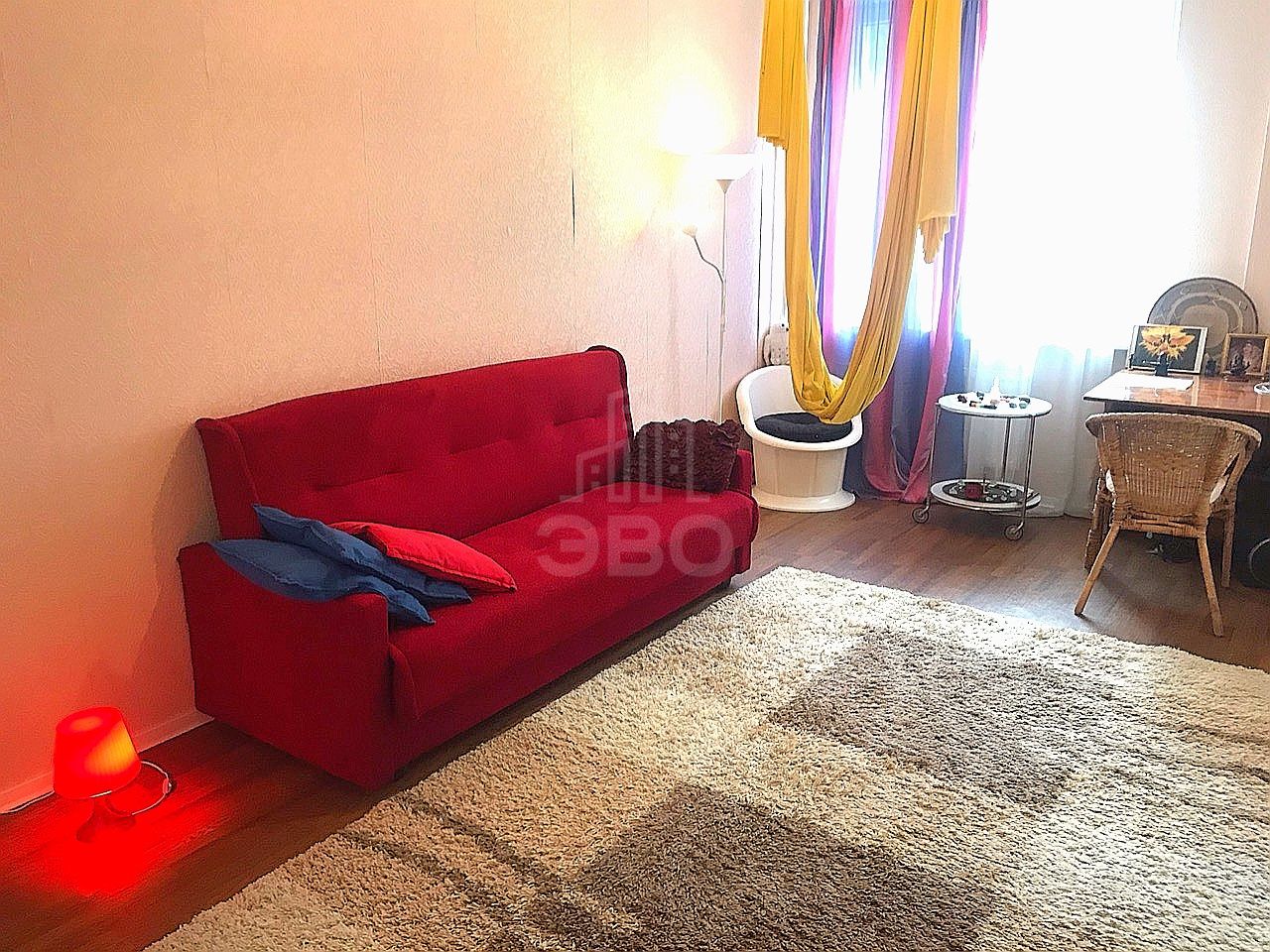 однокомнатная квартира в Санкт-Петербурге по адресу: Вавиловых ул., 7, к 4