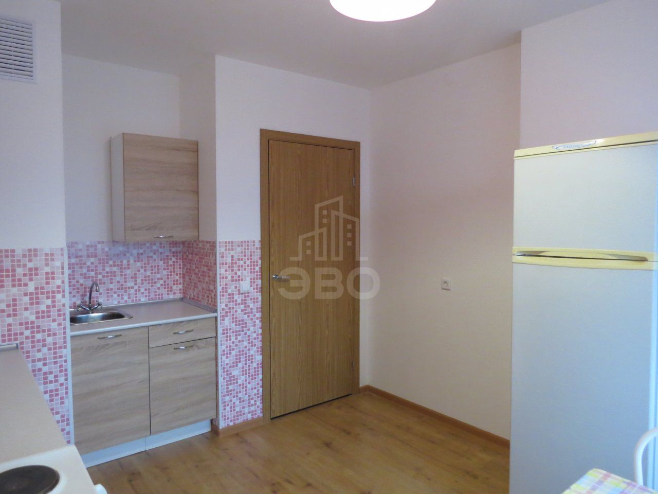 однокомнатная квартира в Санкт-Петербурге по адресу: Советский (Усть-Славянка) проспект, 20, к 1