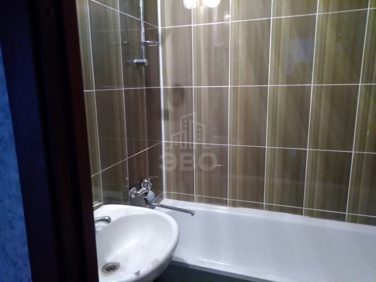 двухкомнатная квартира в Санкт-Петербурге по адресу: Петергофское ш., 84, к 6