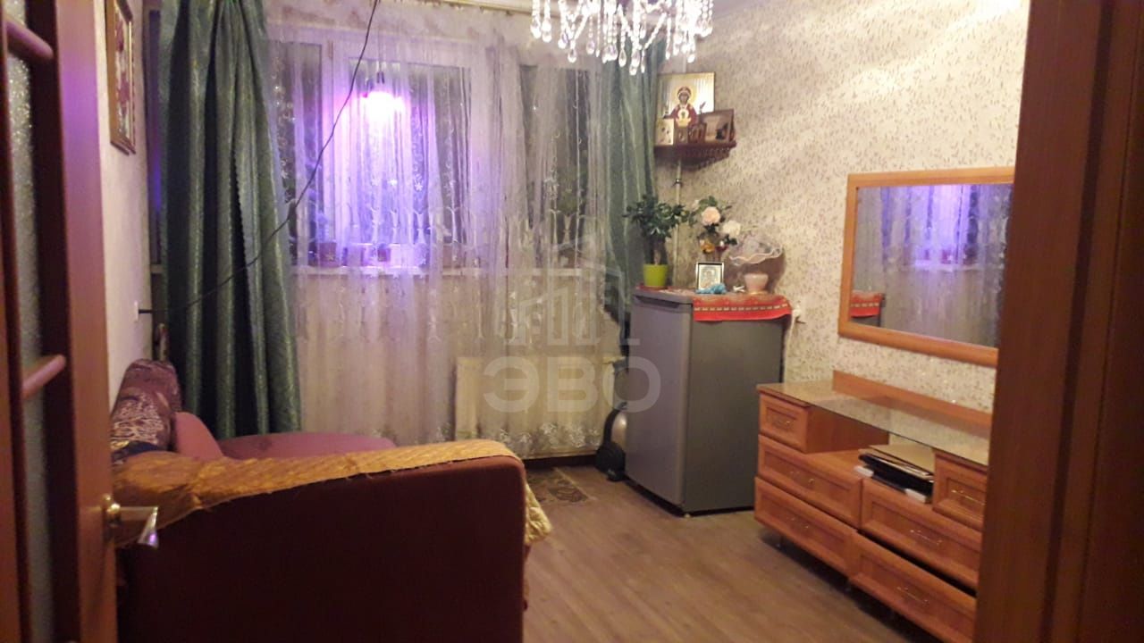 комната в Санкт-Петербурге по адресу: Генерала Симоняка ул., 25