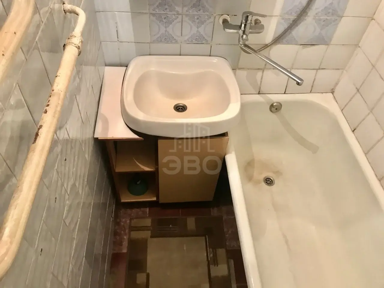 однокомнатная квартира в Санкт-Петербурге по адресу: Наставников проспект, 9, к 1