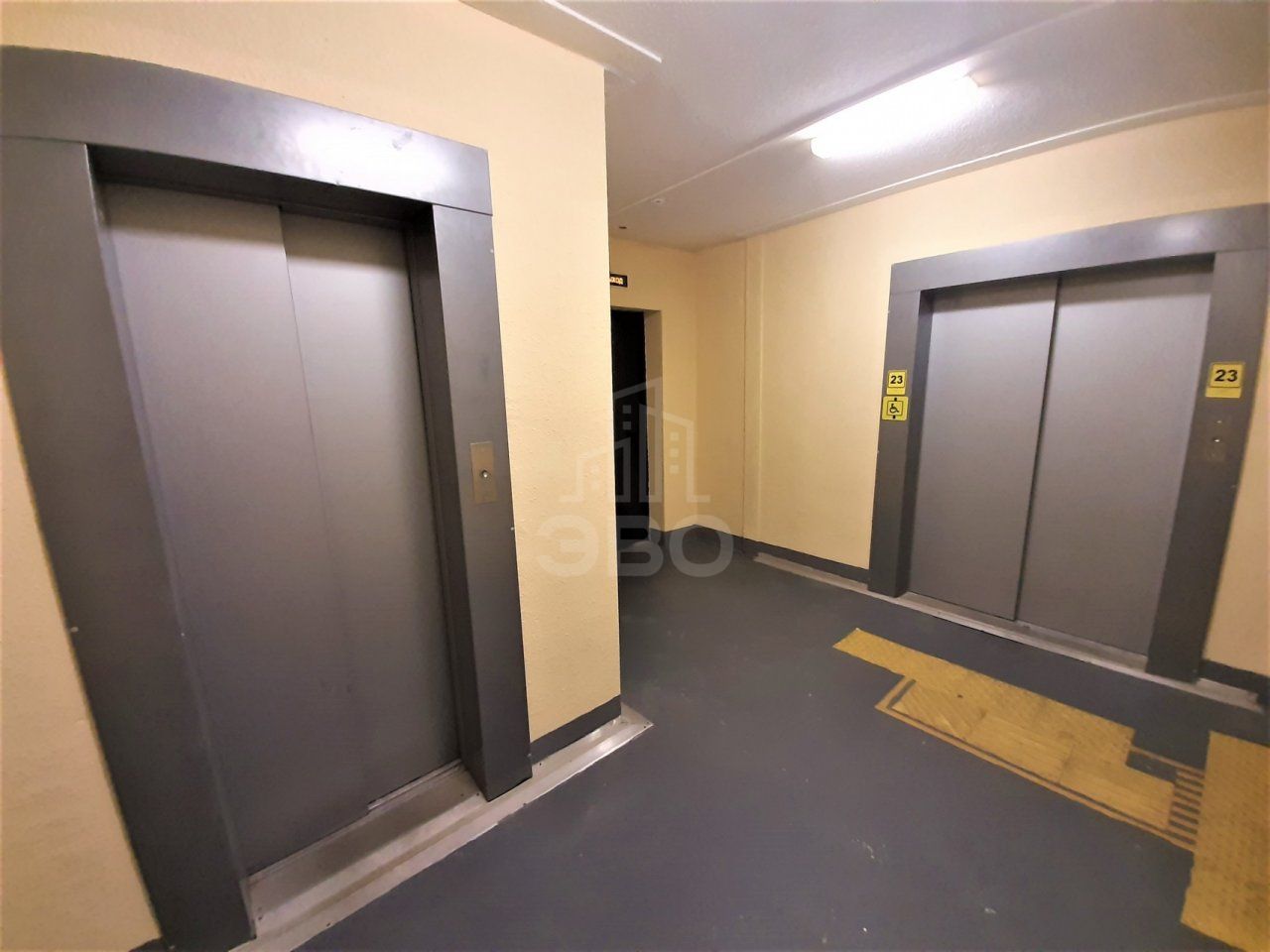 однокомнатная квартира в Санкт-Петербурге по адресу: Заречная ул., 37