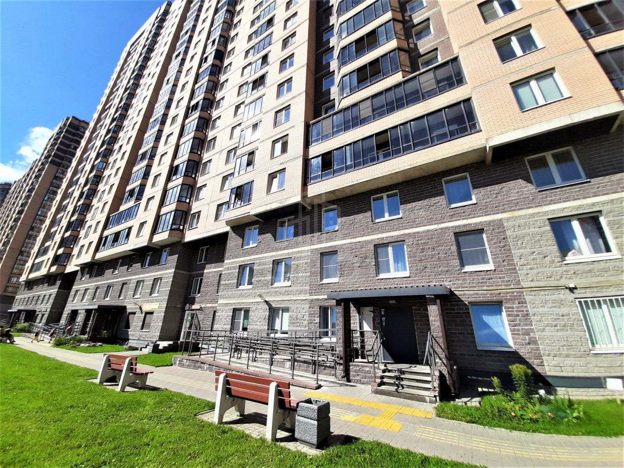 однокомнатная квартира в Санкт-Петербурге по адресу: Заречная ул., 37