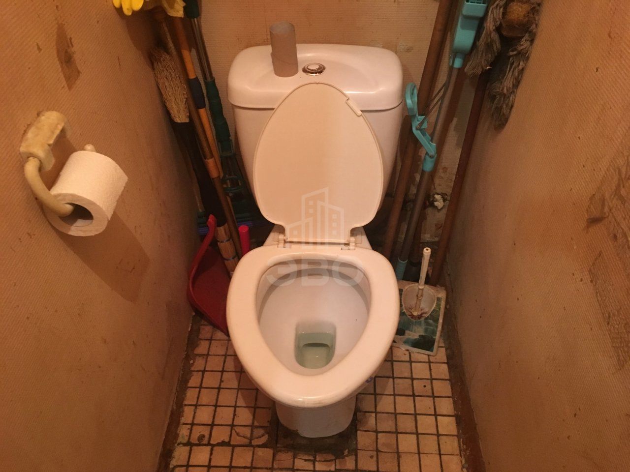 комната в Санкт-Петербурге по адресу: Рабфаковский 2-й пер., 5, к 3, литера Р