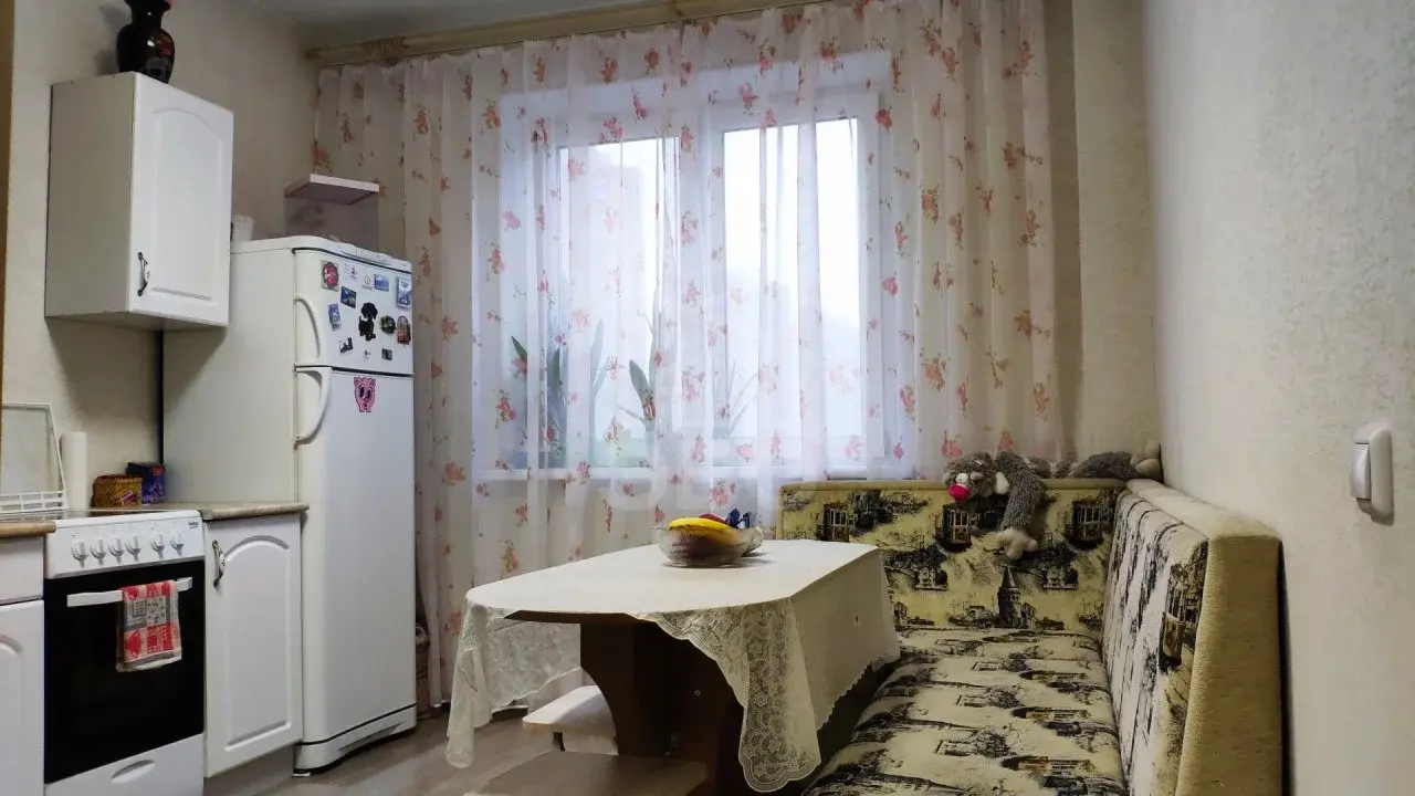 однокомнатная квартира в Санкт-Петербурге по адресу: Парашютная ул., 56, к 3, литера А