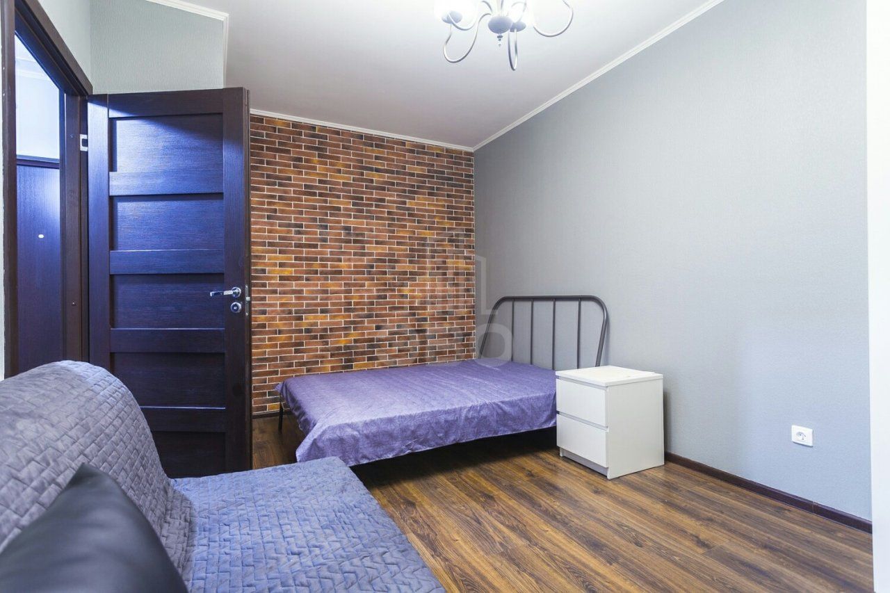 однокомнатная квартира в Санкт-Петербурге по адресу: Ветеранов проспект, 171, к 5