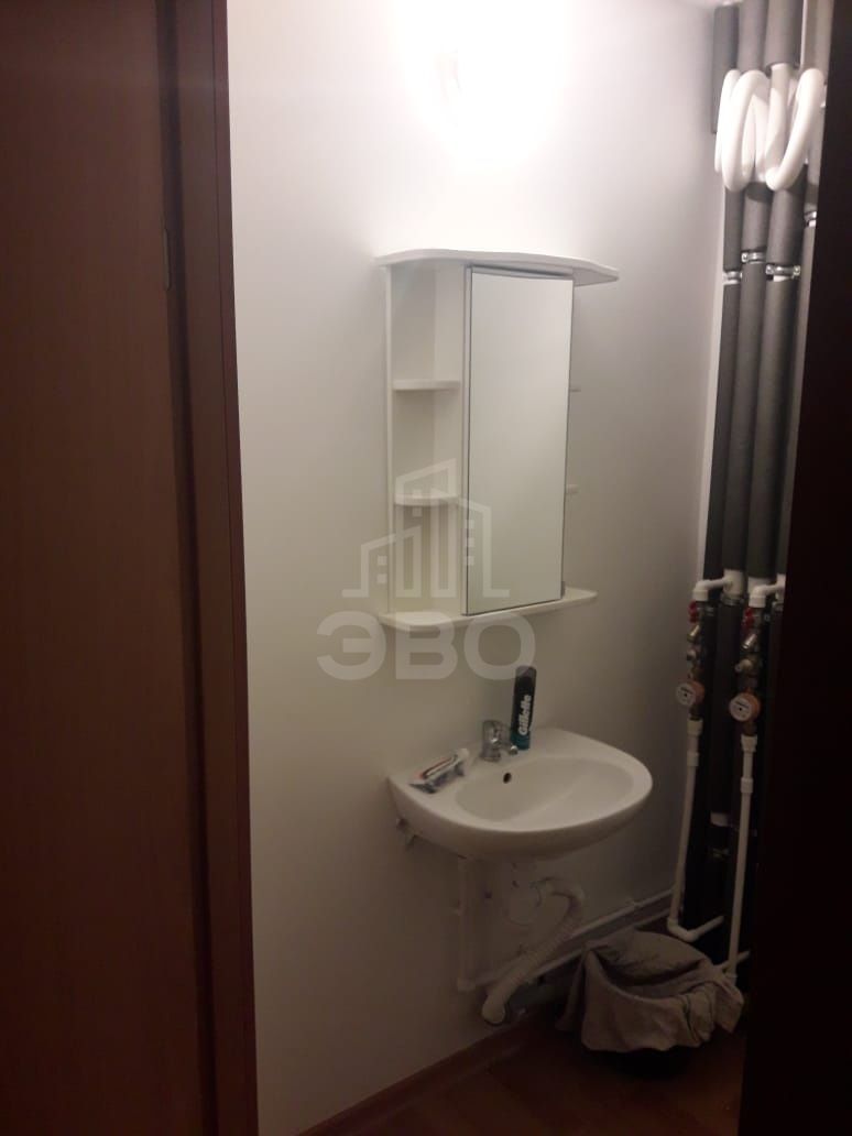 трехкомнатная квартира в Санкт-Петербурге по адресу: Заречная ул., 41