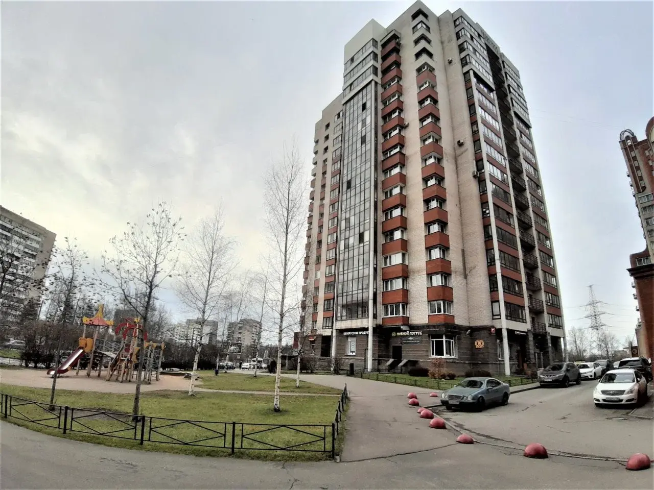 однокомнатная квартира в Санкт-Петербурге по адресу: Кондратьевский проспект, 62, к 1