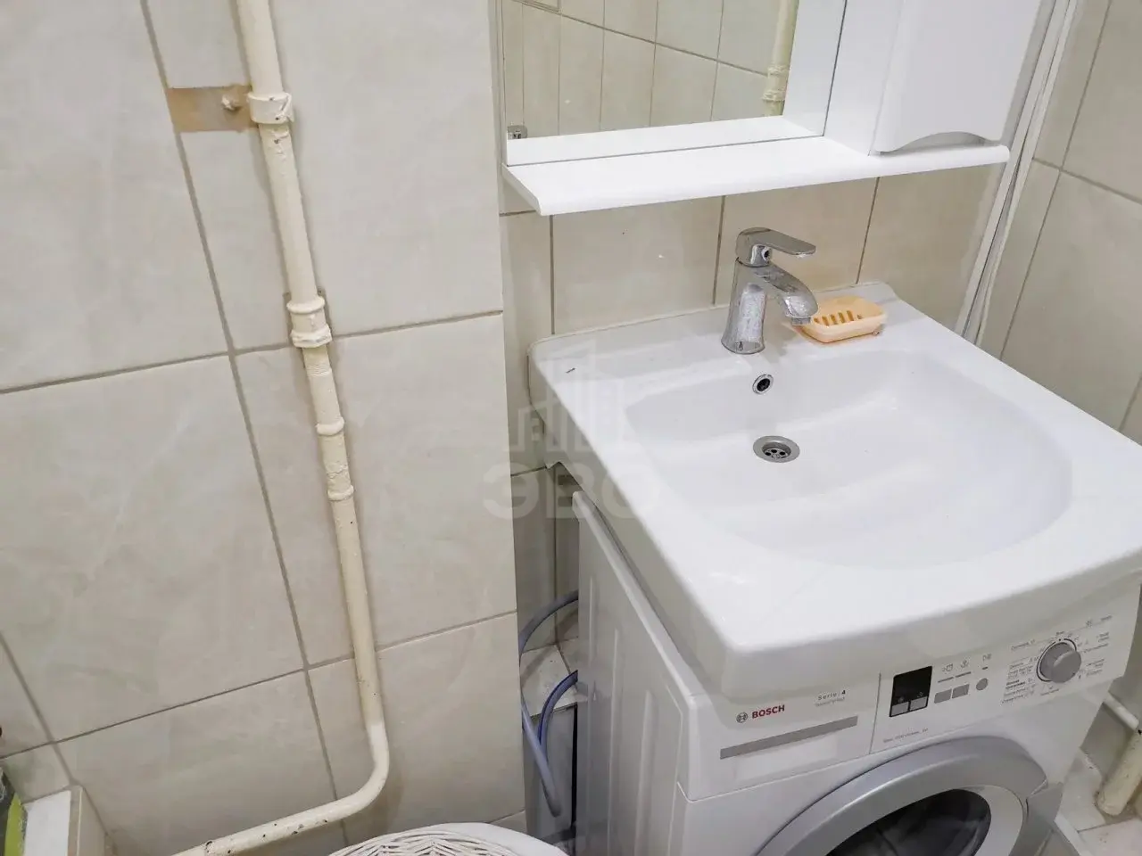 двухкомнатная квартира в Санкт-Петербурге по адресу: Ватутина ул., 8, к 7, литера А