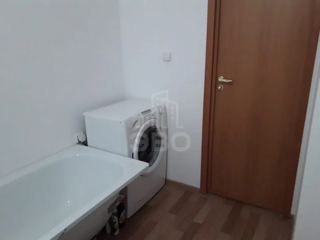 трехкомнатная квартира в Санкт-Петербурге по адресу: Бабушкина ул., 84