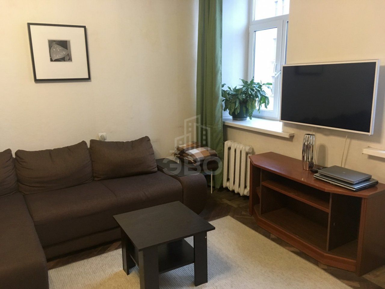 трехкомнатная квартира в Санкт-Петербурге по адресу: Большая Московская ул., 11