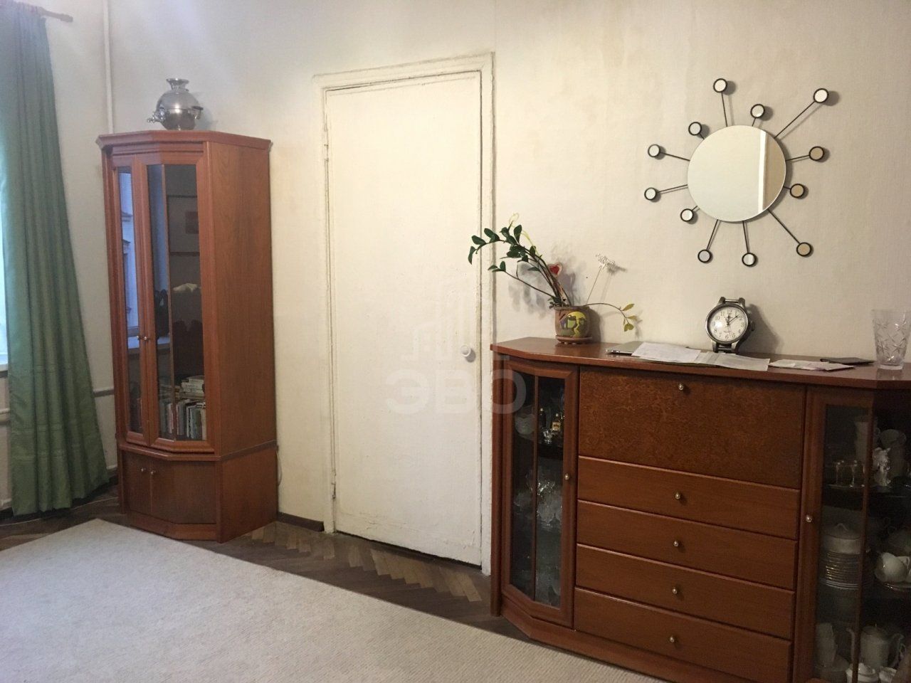 трехкомнатная квартира в Санкт-Петербурге по адресу: Большая Московская ул., 11