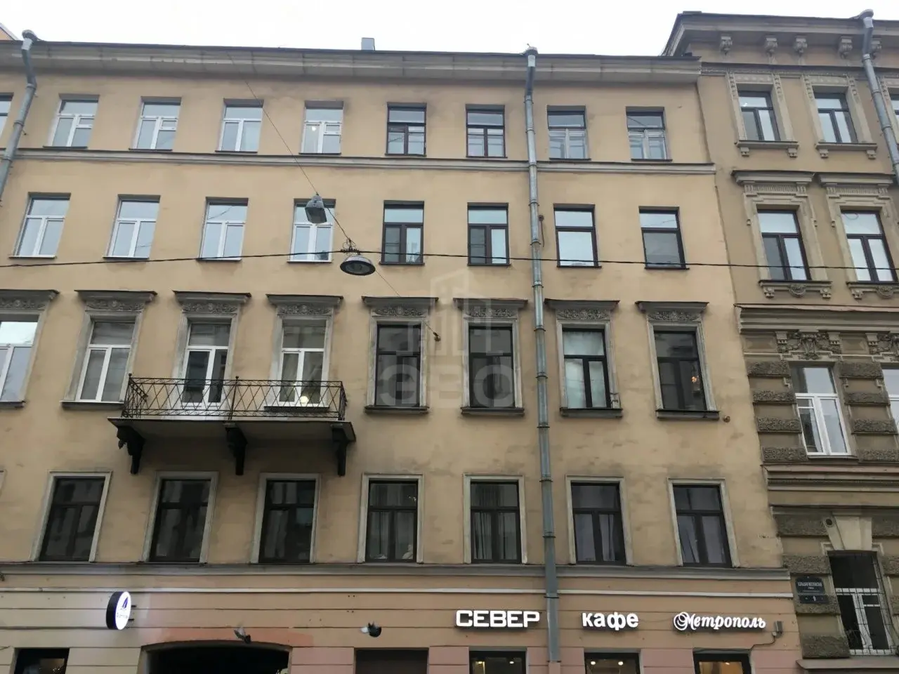 трехкомнатная квартира в Санкт-Петербурге по адресу: Большая Московская ул., 11