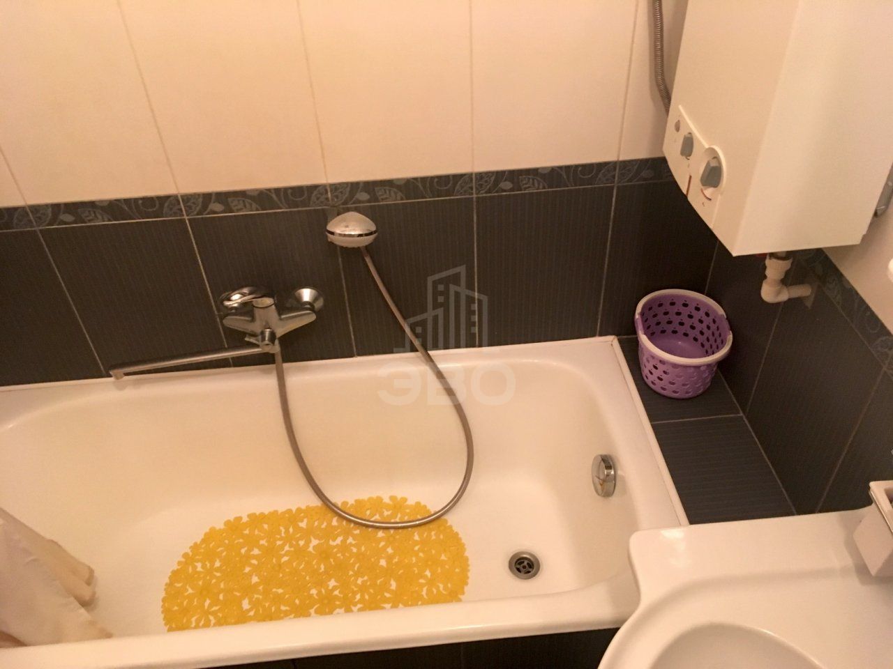 трехкомнатная квартира в Санкт-Петербурге по адресу: Большая Московская ул., 11