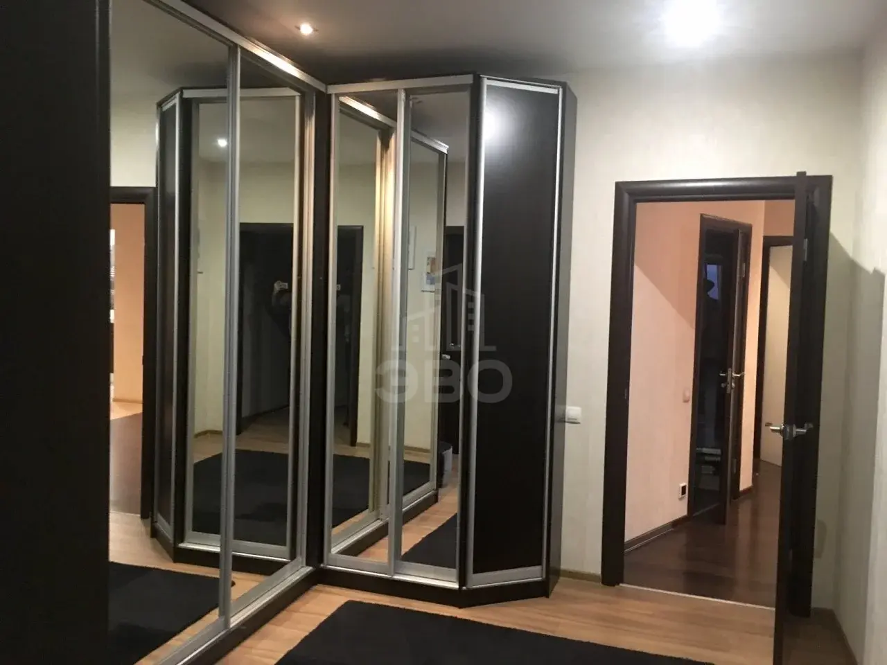 четырехкомнатная квартира в Санкт-Петербурге по адресу: Дачный проспект, 17, к 3