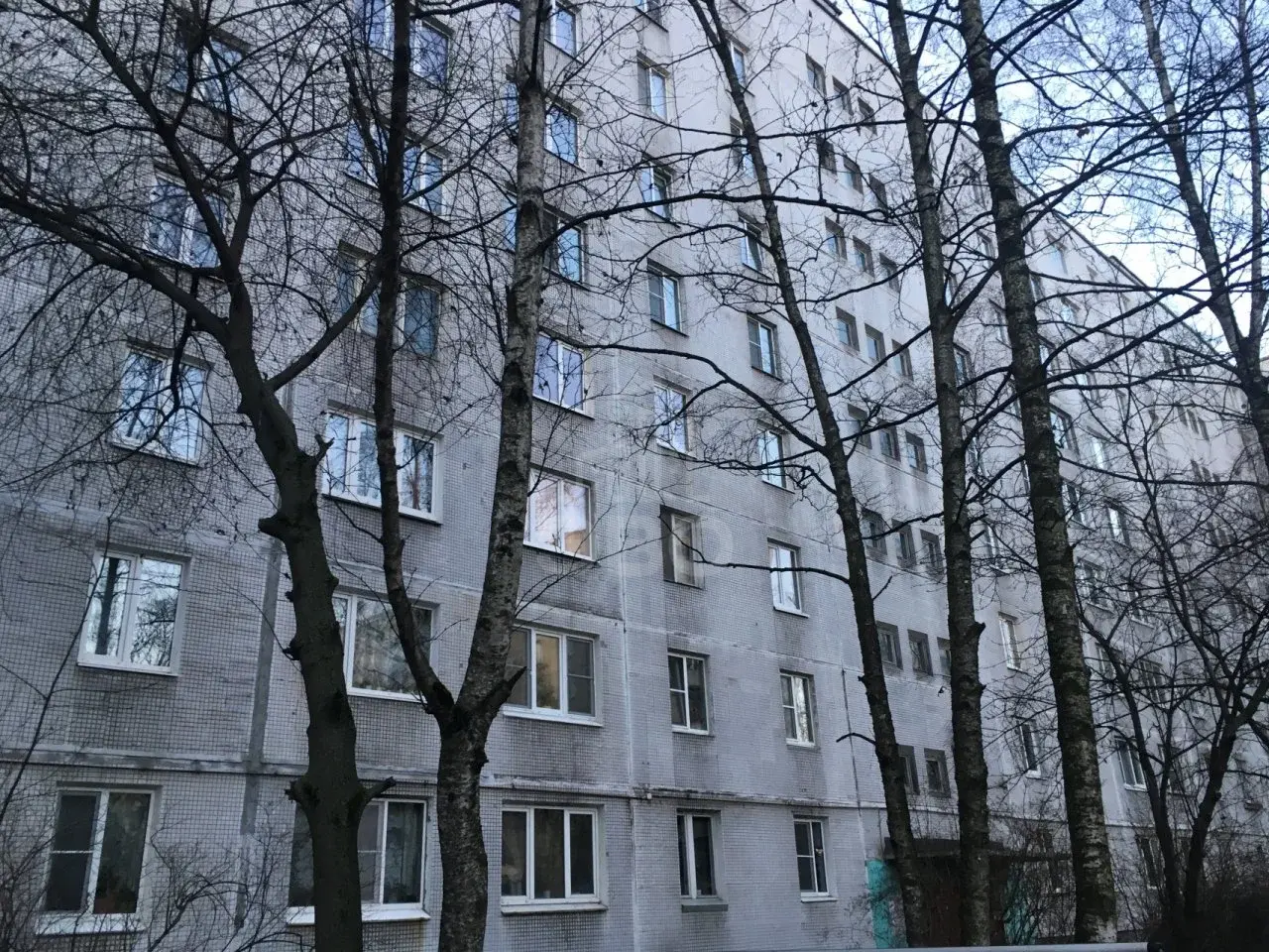 двухкомнатная квартира в Санкт-Петербурге по адресу: Дыбенко ул., 12, к 1