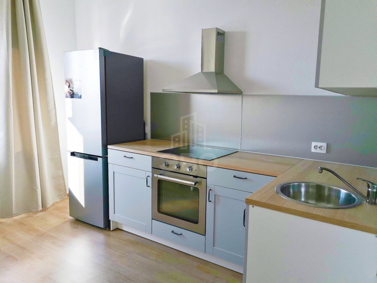 однокомнатная квартира в Санкт-Петербурге по адресу: 26-я В.О. линия, 7, к 1