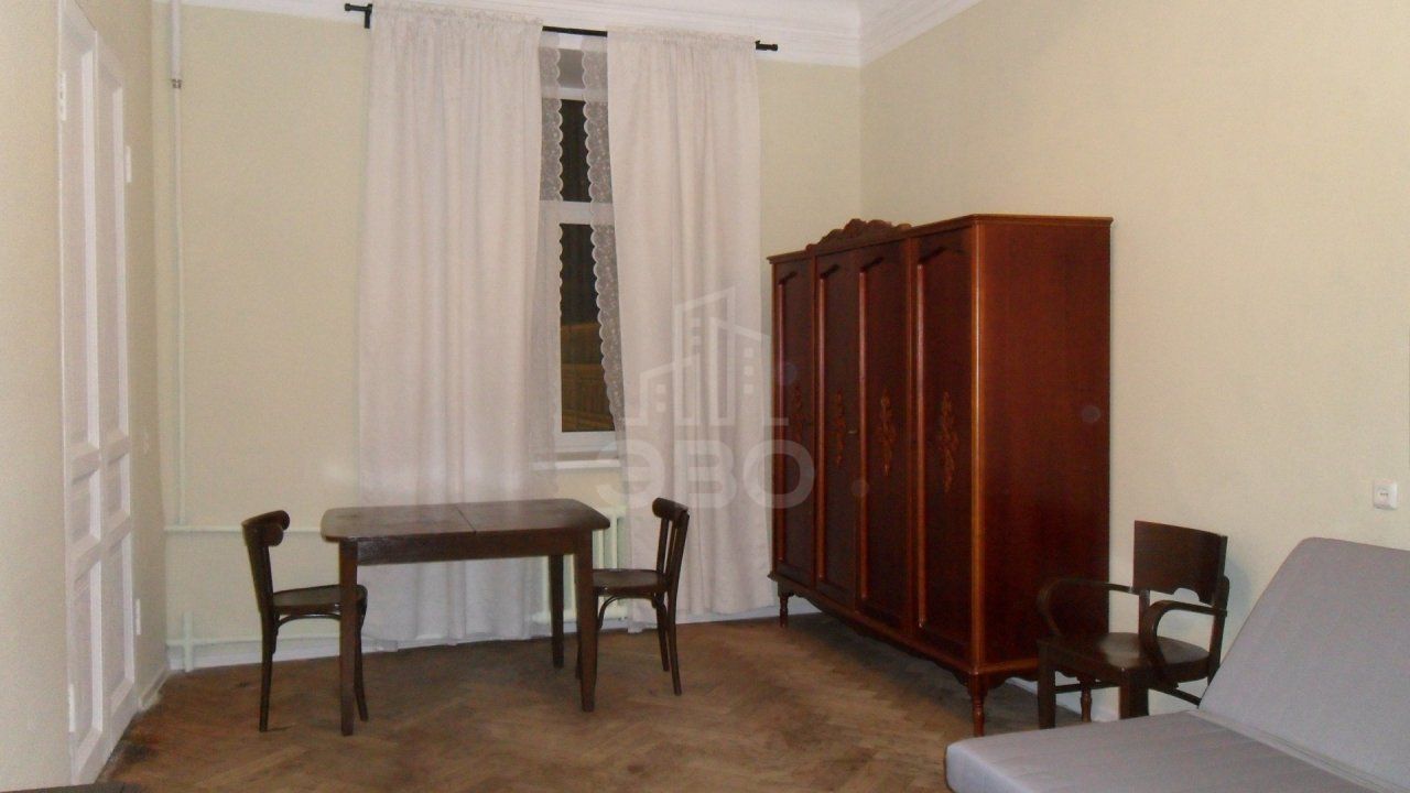 комната в Санкт-Петербурге по адресу: Конная ул., 8