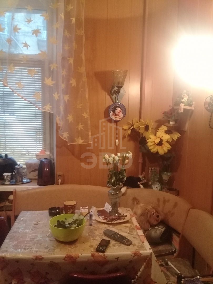 комната в Санкт-Петербурге по адресу: Большеохтинский проспект, 31