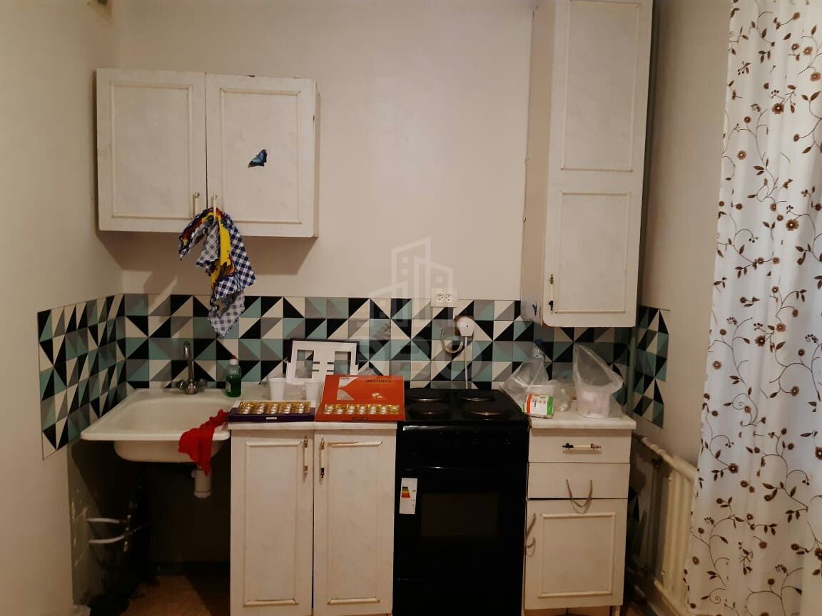 однокомнатная квартира в Санкт-Петербурге по адресу: Яхтенная ул., 10, к 3