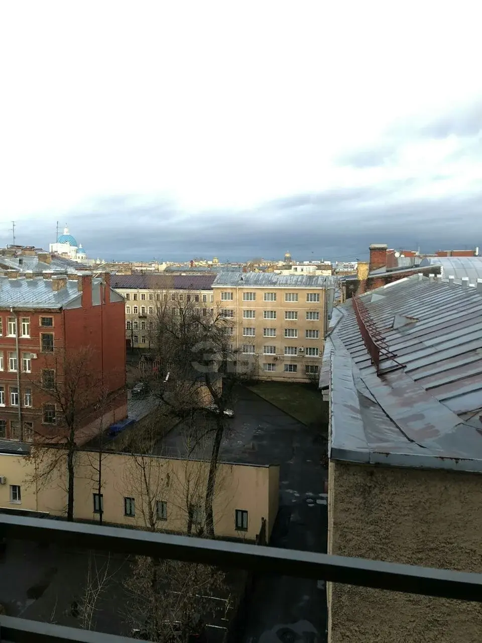 трехкомнатная квартира в Санкт-Петербурге по адресу: Егорова ул., 25