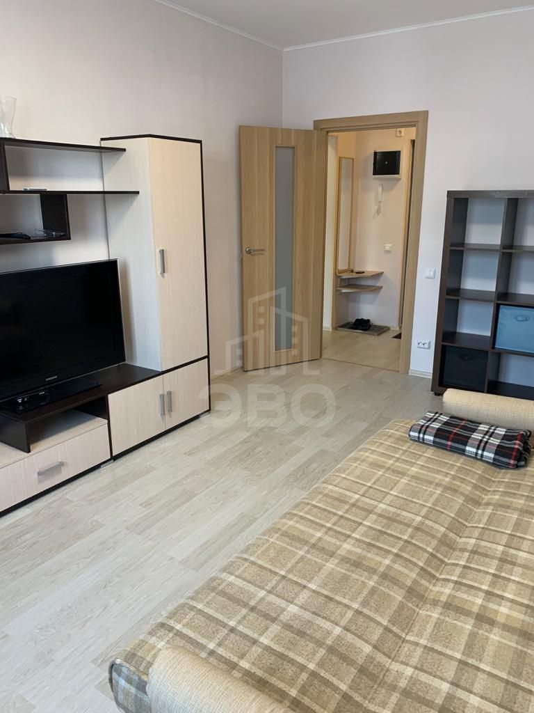 однокомнатная квартира в Санкт-Петербурге по адресу: Дыбенко ул., 6, к 2