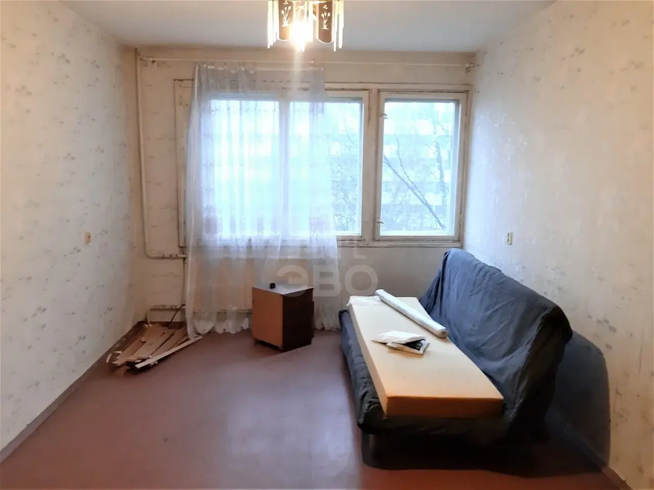 трехкомнатная квартира в Санкт-Петербурге по адресу: Демьяна Бедного ул., 32, к 1