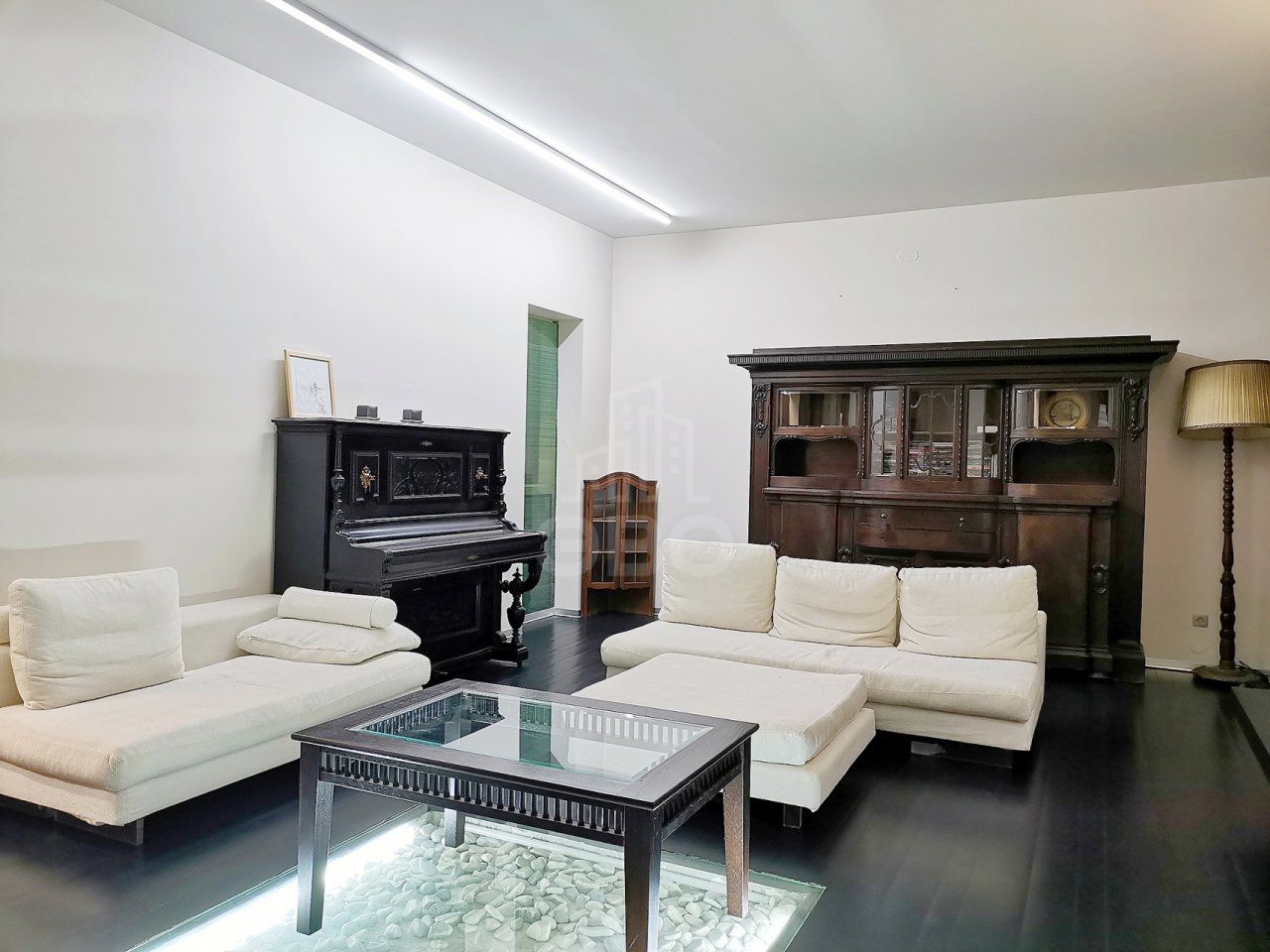 трехкомнатная квартира в Санкт-Петербурге по адресу: Миллионная ул., 19